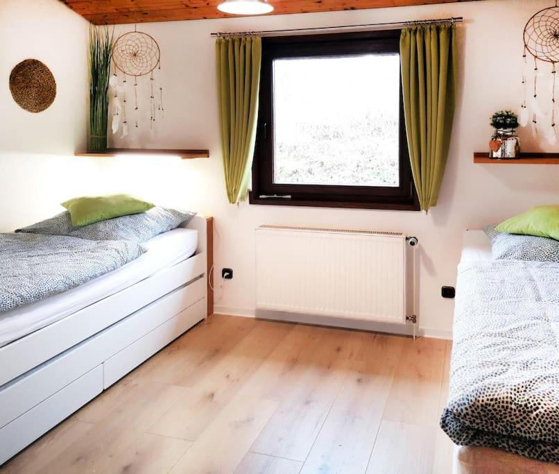 Ferienhaus Lena Im Sauerland Direkt Am Hennesee Meschede Kültér fotó