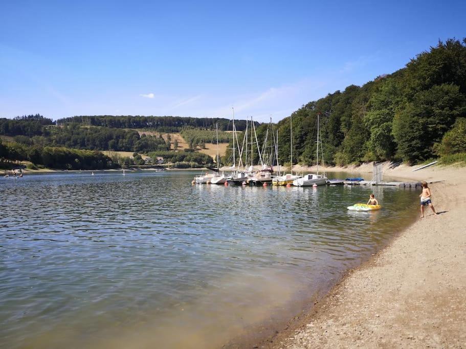 Ferienhaus Lena Im Sauerland Direkt Am Hennesee Meschede Kültér fotó