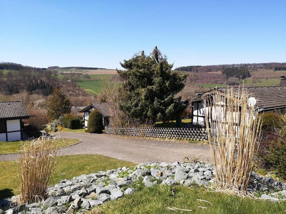 Ferienhaus Lena Im Sauerland Direkt Am Hennesee Meschede Kültér fotó