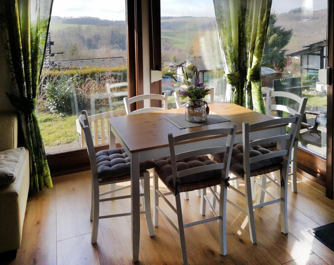 Ferienhaus Lena Im Sauerland Direkt Am Hennesee Meschede Kültér fotó